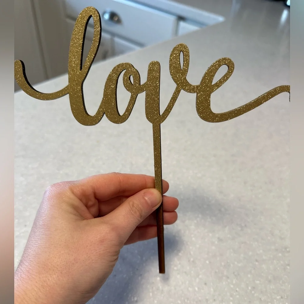 Love cake topper